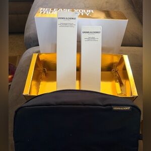 Grown Alchemist | Gift Set & Black Pouch| Purifying Body Exfoliant & Body Cream